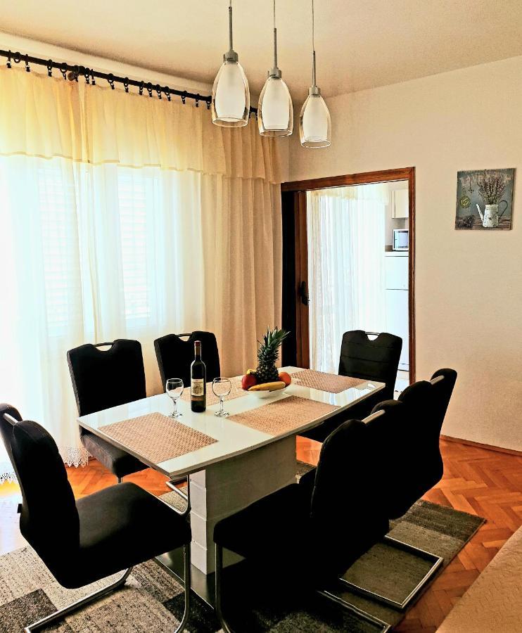 Apartments Tony Stanici - 奥米什 外观 照片