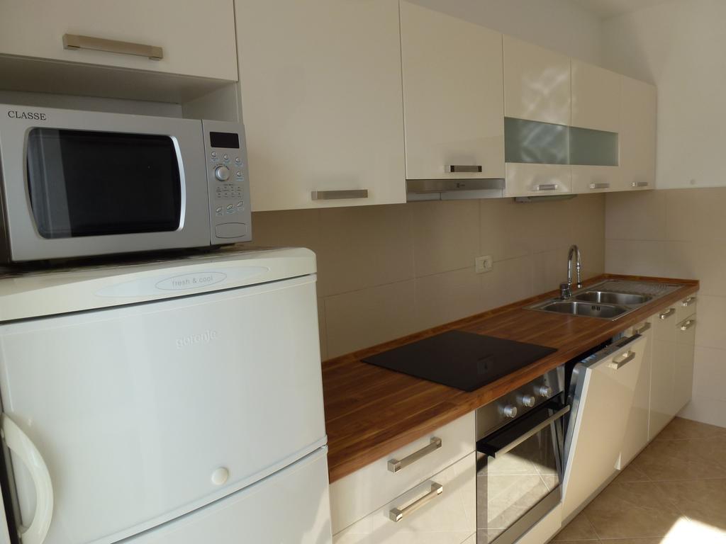 Apartments Tony Stanici - 奥米什 外观 照片